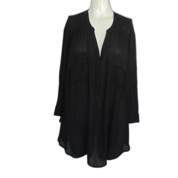 TORRID Harper Top, 3/3X, Black, Split neck, Tab Sleeves, 2 pockets - Picture 9 of 14